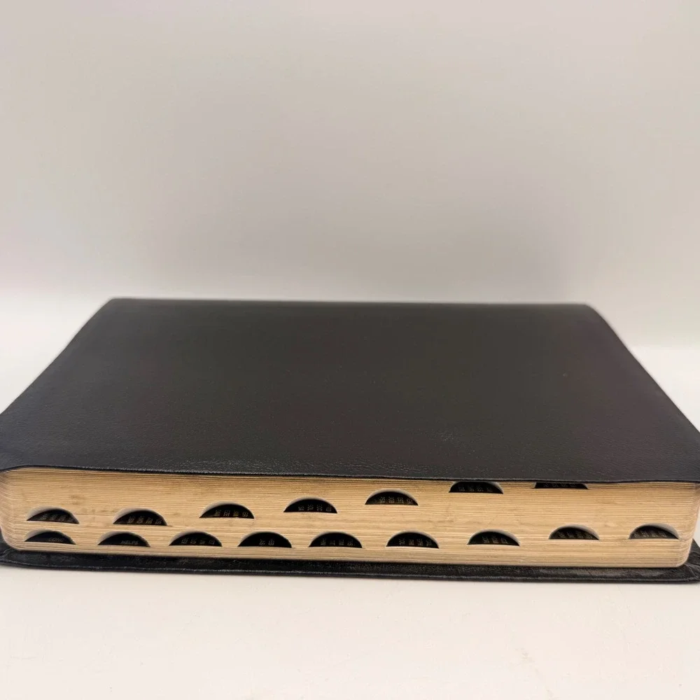 NKJV The Blackaby Study Bible Black Bonded Leather Thumb Indexed Gold Edges 2006